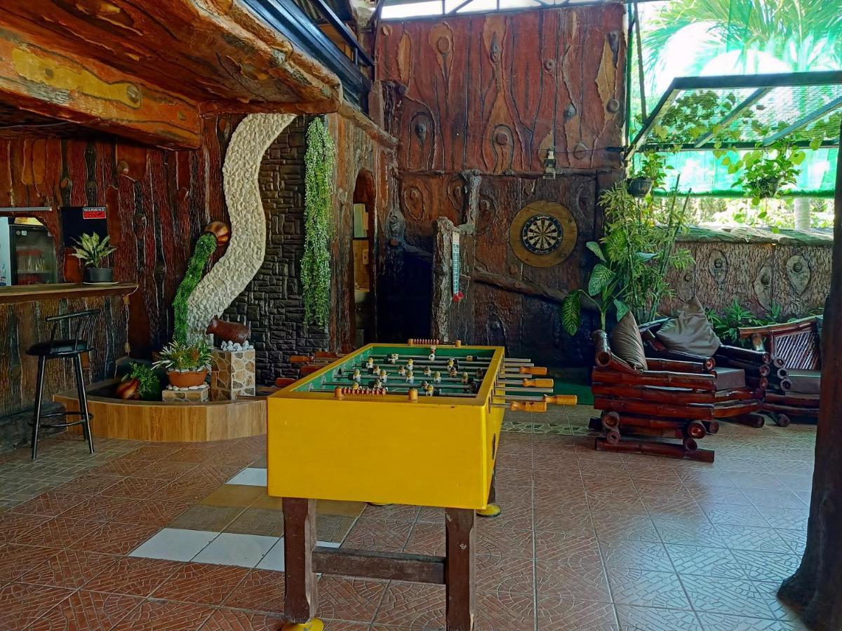 Mb'S Garden Inn Мактан Экстерьер фото